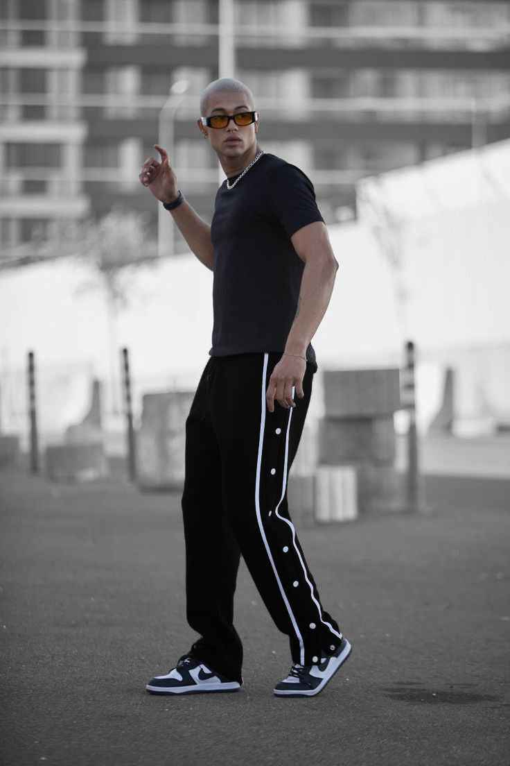 Manfinity Men Contrast Tape Button Side Drawstring Waist Sweatpants Black - The Divine Shop